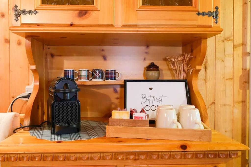 ~Chalet_Rifugio Tra I Boschi~ セッラ・ネヴェア エクステリア 写真