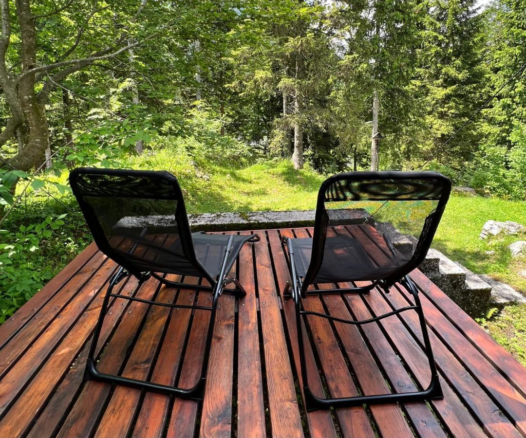 ~Chalet_Rifugio Tra I Boschi~ セッラ・ネヴェア エクステリア 写真
